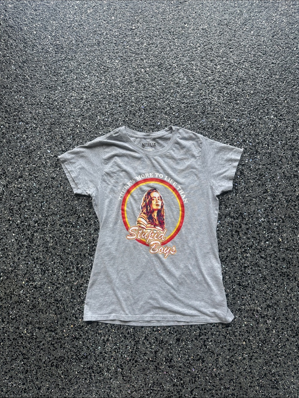 Netflix Gray Tee with Retro Red and Yellow Portrait Graphic